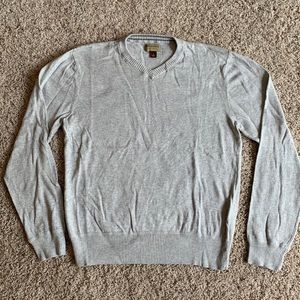 Sonoma Brand V Neck Light Weight Sweater